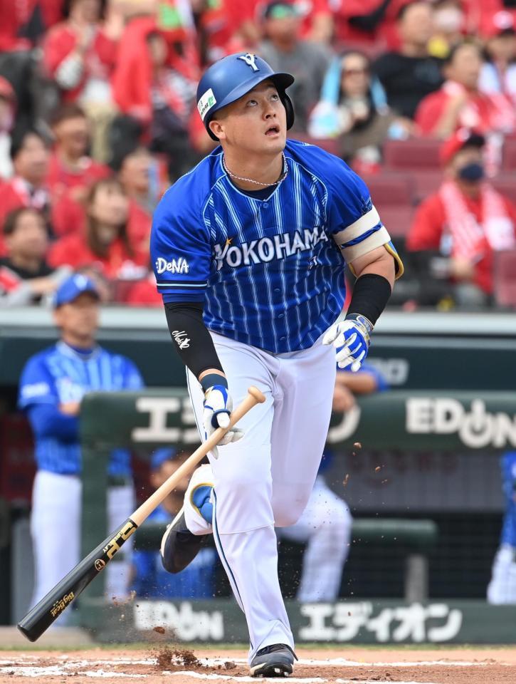 ６回、右飛に倒れる牧