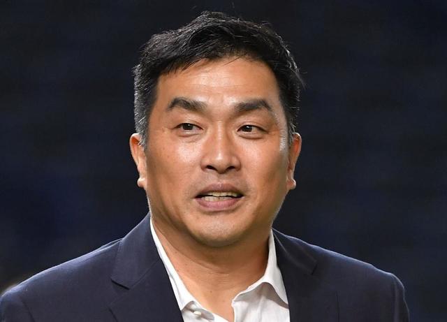 ○立浪監督の現役時代使用バットに当時ドラゴンズ山本昌投手から