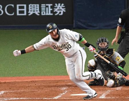 オリックス・広岡 スタメン起用に応える口火&適時打 試合前に内川聖一氏から猛ゲキ「すごく楽に」