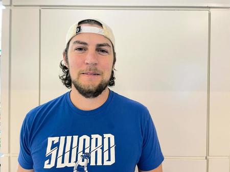 ＤｅＮＡ・バウアーが笑顔で帰国　ファンへは感謝「特別な１年にしてくれてありがとう！」