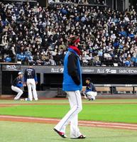 　新庄監督は秋季キャンプに訪れた多くのファンに感謝