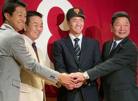 中大・西舘「期待伝わった」 巨人1位、入団合意