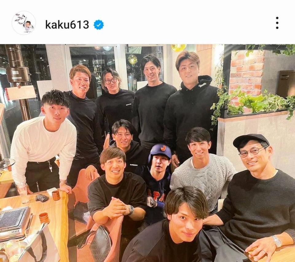 集合写真　胸 ロッテの豪華外野手会にファン「胸熱」「みんないて嬉しい」侍ユニの藤原も参加？トライアウト参加の２選手も集合/野球/デイリースポーツ online