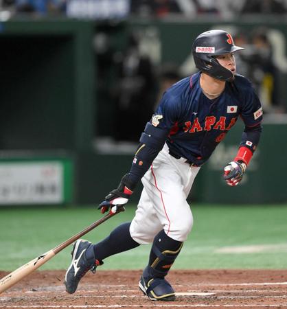 侍・佐藤輝 調子「いい」3戦連続安打 井端監督も復調確信「最後いい感じで上がり出した」