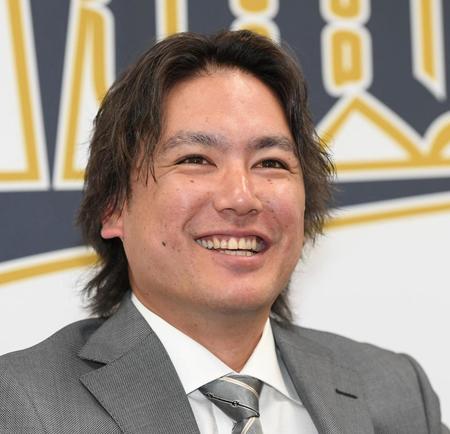 オリックス・大城は４０００万円でサイン　２年契約　来年５月の地元・沖縄の試合へ「４打数４安打４ホームラン」を予告