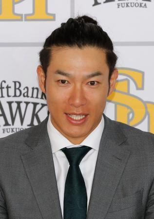 柳田、５億７０００万円で更改　ソフトバンク、５０００万円減