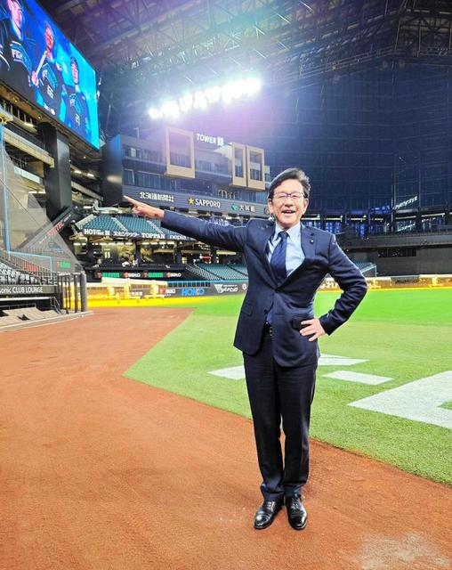 栗山英樹氏 日本ハムCBOに就任「GMより上位概念」/野球/デイリー