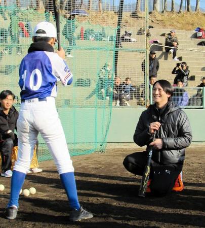 巨人・小林「身の引き締まる思い」豪華ＯＢ集結　広陵出身の現役１４選手　野球教室に参加