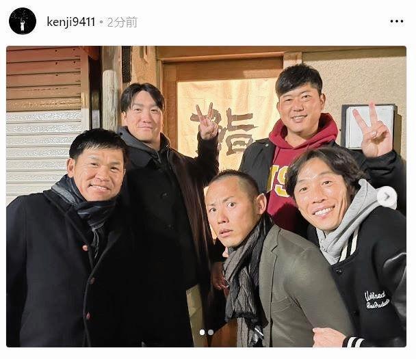 　巨人・矢野コーチのインスタグラム（ｋｅｎｊｉ９４１１）より