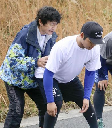 中日・根尾「連動性を意識」鳥取での練習公開