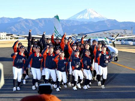 日本航空石川センバツ選出　避難先の山梨で吉報「少しでも明るさを」　福森、被災当時は祖母おんぶし高台へ避難「死ぬかと」