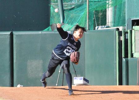 ヤクルトドラ２松本健　度会に負けん「同じ新人として刺激を受ける」