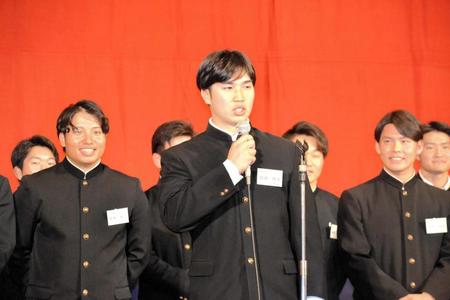 ソフトバンクドラ３・広瀬　後輩にエール「一ＯＢとして慶応を応援」　慶大優勝祝賀会