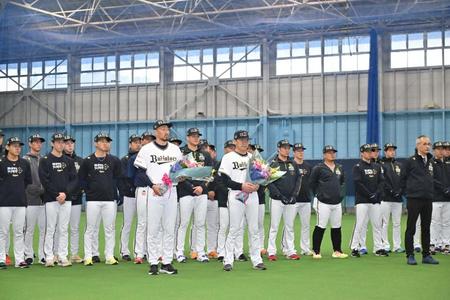 リーグ４連覇を目指すオリックスが２日にキャンプイン　雨天のため室内練習場で始動