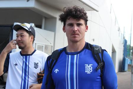 ＤｅＮＡオースティン　連日のランチ特打で柵越え10本　「状態は非常にいい」ニンマリ