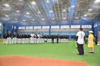 　歓迎セレモニーを受けるオリックスナイン