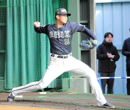 オリックス・山下舜平大　初ブルペンで早速１５２キロ　前侍Ｊ監督の栗山氏が絶賛「やっぱり大谷とかダルクラス」