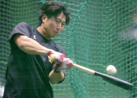 育成３年目のソフトバンク・川村　大津から右中間へ　支配下登録へ猛アピール