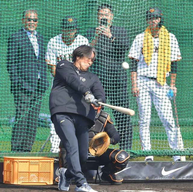 巨人・松井秀喜臨時コーチ どや顔ゴジラ弾「一本出て良かった」指導