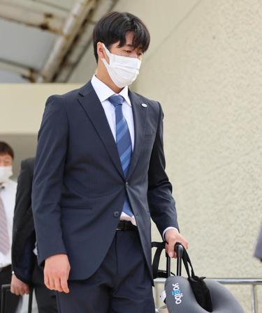 　沖縄入りした西舘