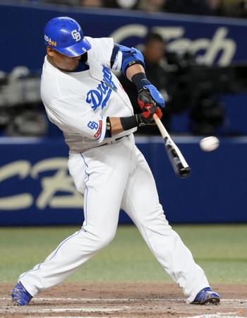 中日・中田　やっと出たＯＰ戦初安打　６打席目での待望一打に本拠地大歓声「特別な感情」