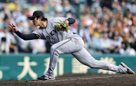 　４回無失点と好投した巨人・高橋礼＝甲子園