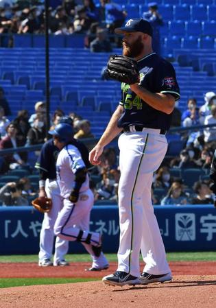 ヤクルト投手陣が３被弾で１３失点　エース・小川が不在の中で昨季７勝のサイスニードもまさかの４回６失点