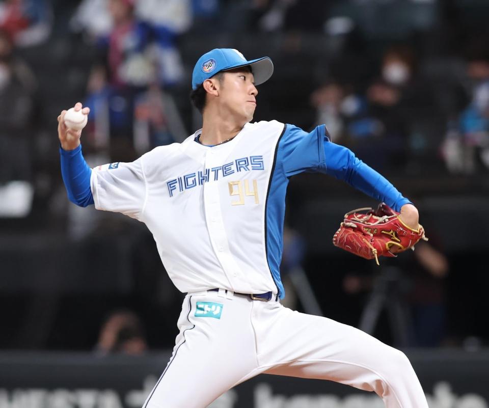 　７回、登板した福島（撮影・中島達哉）