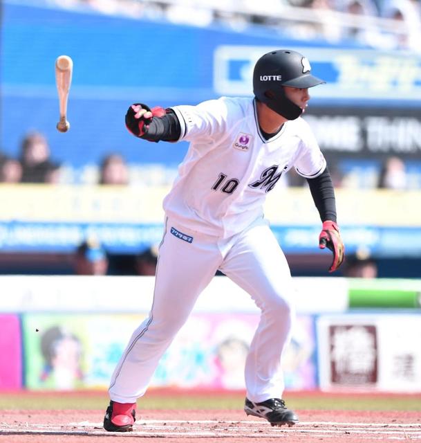 ロッテのドラフト１位・上田が本拠地初安打 「まずは１本出たので良かった」/野球/デイリースポーツ online