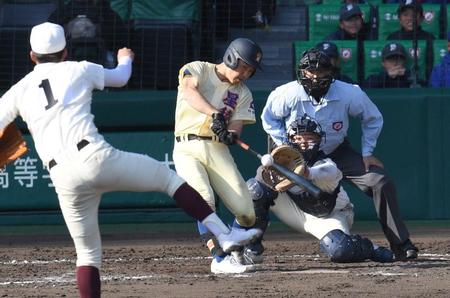 Ｖ候補の星稜がヒヤヒヤ初戦突破　２１世紀枠の田辺に競り勝つ　九回に代打の東が値千金の決勝打