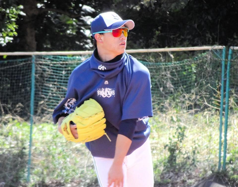 　コブシ球場で調整した高橋