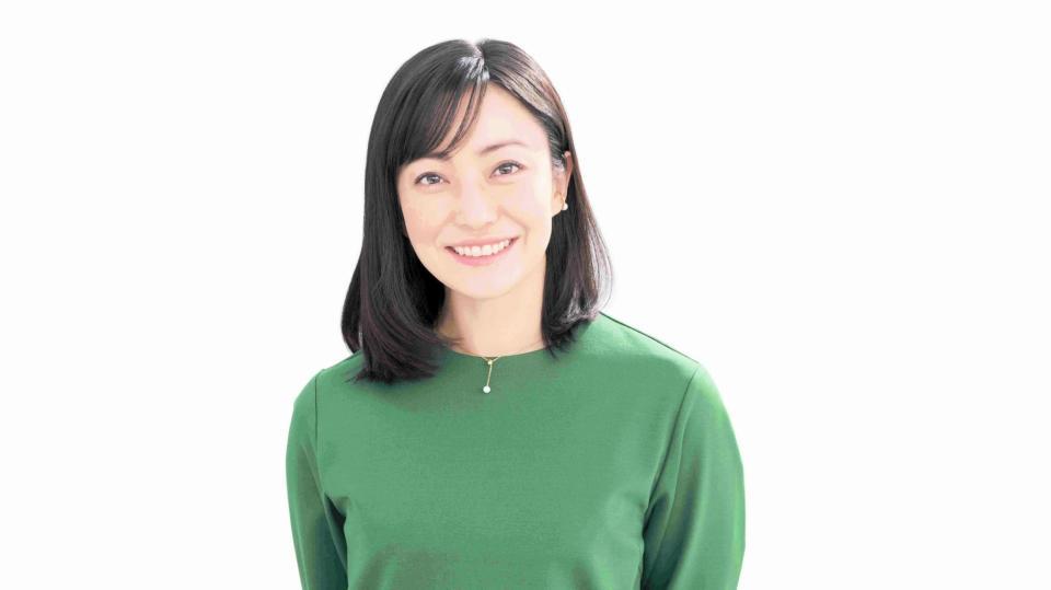 　開幕戦の始球式を務める菅野美穂（球団提供）