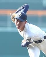 　先発し力投する創志学園・山口瑛太（撮影・石井剣太郎）