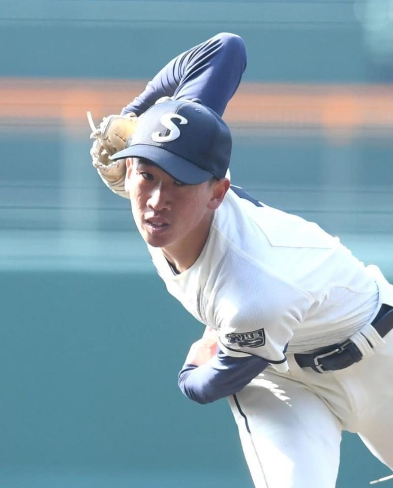 　先発し力投する創志学園・山口瑛太（撮影・石井剣太郎）