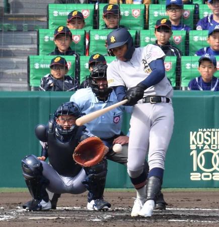 青森山田の木製バット使用にネット騒然　高校通算70本塁打の元プロ野球選手「慣れたら木の方が飛ばしやすい」