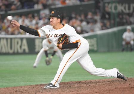 　９回、２点ビハインドで登板、連投となった大勢（撮影・佐藤厚）