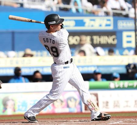 ロッテが今季初勝利　ソトが移籍後初安打初打点の大活躍　先発の種市は６回無失点の好投