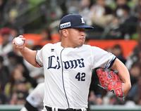 　オリックス打線相手に力投するボー・タカハシ（撮影・佐々木彰尚）