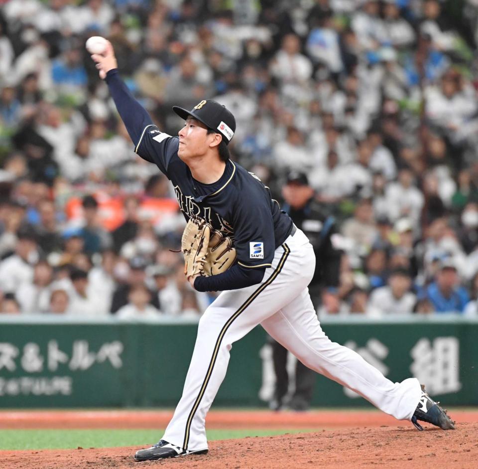 　西武打線相手に好投する東（撮影・佐々木彰尚）