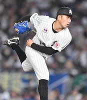 力投する小島（撮影・開出牧）