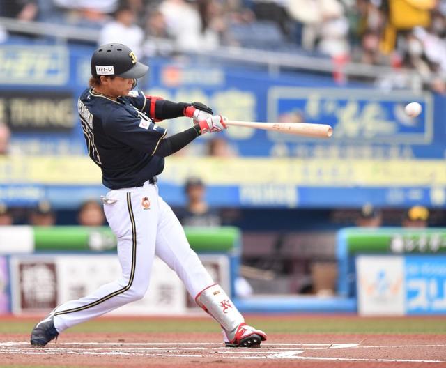 オリックス 今季2度目の3連打で先制に成功 前日に昇格した中川