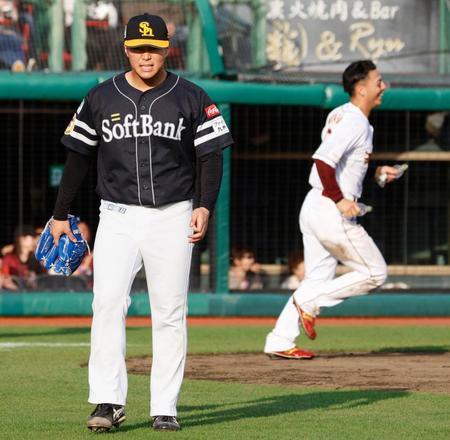 ソフトバンク今季初サヨナラ負けで連勝は３でストップ　ドラ５・沢柳に小久保監督「全然責任ない」