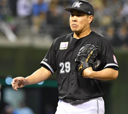 　７回を投げ西武を０点に抑え込んだ西野（撮影・持木克友）