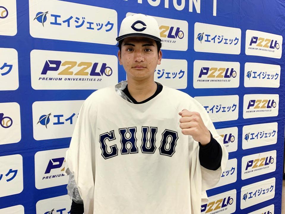 　デビュー戦で初勝利を挙げた中大・東恩納