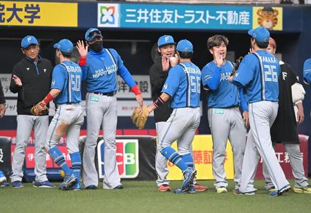 日本ハム・新庄監督　２安打で勝利に上機嫌「０安打で勝利ってあるの？それ目指します！」　投手陣を絶賛「みんな逞しくみえる。誰を送っても抑えてくれる雰囲気」