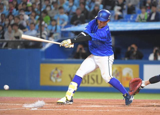 DeNA・京田陽太 30歳誕生日に今季初スタメンで2安打2打点/野球