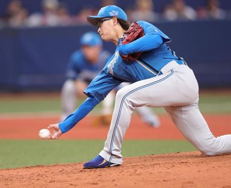 　先発で好投した鈴木（撮影・坂部計介）