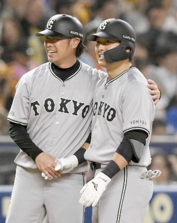 中１-４巨（８日）　長野が３点三塁打