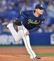 　６回から登板し１イニングを無失点に抑えた２番手・山本大（撮影・開出牧）