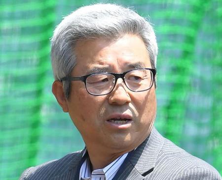 　達川光男氏